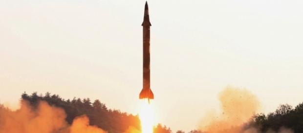 Coreia do Norte testou uma variante do míssil "Scud" controlado por sistema de orientação de alta precisão Coreia do Norte testou uma variante do míssil "Scud" controlado por sistema de orientação de alta precisão