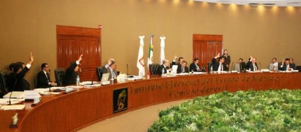 El Instituto Electoral del Estado de México fueron los encargados de dar el resultado preliminar en estas elecciones (via sistemamichoacano.tv) El Instituto Electoral del Estado de México fueron los encargados de dar el resultado preliminar en estas elecciones (via sistemamichoacano.tv)