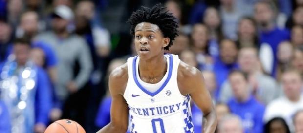 Kentucky PG De'Aaron Fox Plays Six Hours of NBA 2K Every Day - slamonline.com Kentucky PG De'Aaron Fox Plays Six Hours of NBA 2K Every Day - slamonline.com
