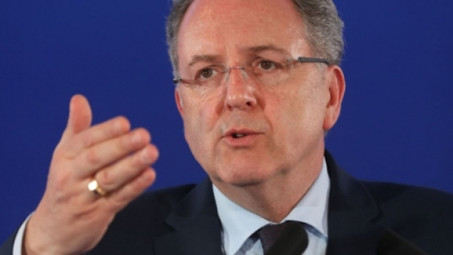 Ferrand démissionnez, gagnez les législatives et devenez Président de l'Assemblée nationale