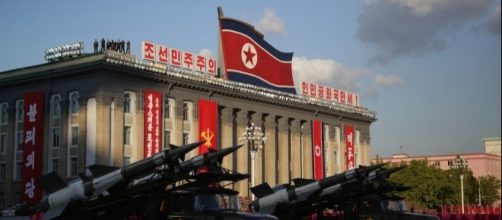 Pyongyang, armi in parata: una delle immagini frequenti del regime nordcoreano