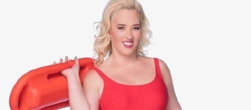 Source Youtube. Mama June flaunts weight loss in Baywatch suit