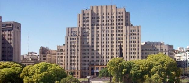 Estude e se forme sem precisar de vestibular (Foto Reprodução/ Faculdade de Medicina da Universidade de Buenos Aires) Estude e se forme sem precisar de vestibular (Foto Reprodução/ Faculdade de Medicina da Universidade de Buenos Aires)