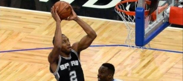 Leonard in action, Wikipedia https://en.wikipedia.org/wiki/Kawhi_Leonard Leonard in action, Wikipedia https://en.wikipedia.org/wiki/Kawhi_Leonard
