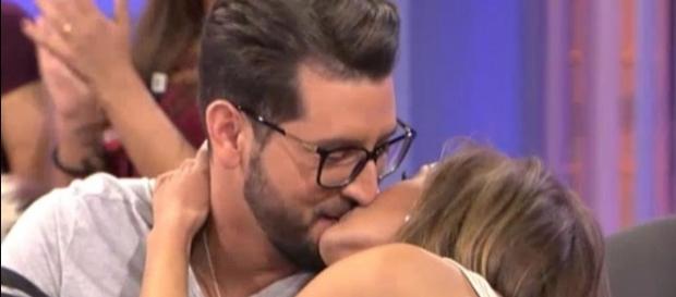 Mujeres y Hombres (MYHYV): Jesús Reyes se Mete en la Relación de ... - elmundo.es Mujeres y Hombres (MYHYV): Jesús Reyes se Mete en la Relación de ... - elmundo.es