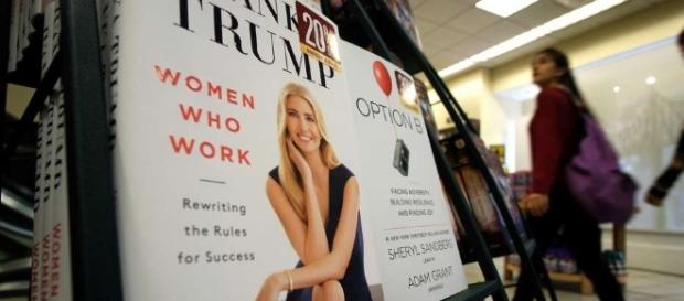 Trump publicó un libro de autoayuda para mujeres trabajadoras - clarin.com Trump publicó un libro de autoayuda para mujeres trabajadoras - clarin.com