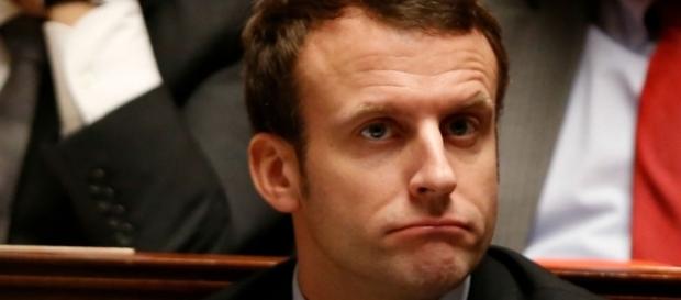 Un premier coup dur dans la majorité présidentielle. Un premier coup dur dans la majorité présidentielle.