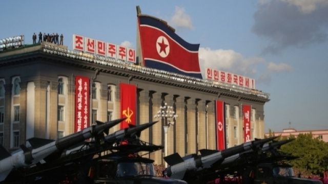 Pyongyang, armi in parata: una delle immagini frequenti del regime nordcoreano