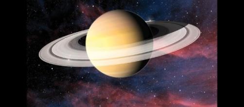 Saturn with its rings & moons where alien life may exist by: Lyndie Smith - ThingLink - thinglink.com