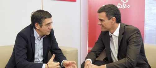 El candidato a la secretaría general del PSOE sigue buscando votos