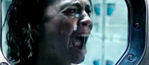 R-Rated Alien: Covenant Preview Will Leave You Screaming - movieweb.com