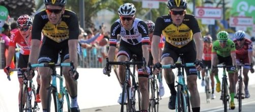 Steven Kruijswijk all'arrivo in ritardo