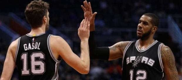 Aldridge's strong fourth quarter keys Spurs 107-92 win over Suns ... - expressnews.com Aldridge's strong fourth quarter keys Spurs 107-92 win over Suns ... - expressnews.com