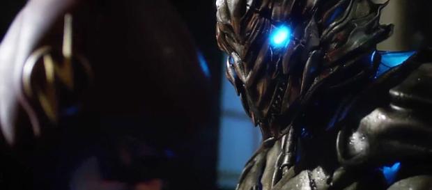 Flash' Cast and Crew Tease Savitar Identity Reveal - screencrush.com Flash' Cast and Crew Tease Savitar Identity Reveal - screencrush.com