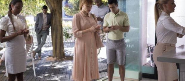 Netflix: Vuelve Black Mirror: Charlie Brooker asusta pero no ... - elconfidencial.com Netflix: Vuelve Black Mirror: Charlie Brooker asusta pero no ... - elconfidencial.com