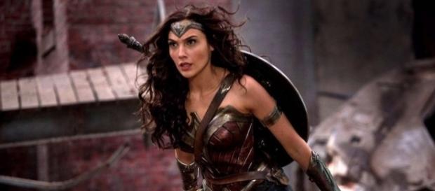 New 'Wonder Woman' Trailer May Contain Accidental Spoiler About ... - inquisitr.com New 'Wonder Woman' Trailer May Contain Accidental Spoiler About ... - inquisitr.com