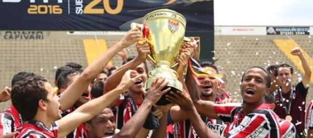 São Paulo é o atual campeão sub 20 São Paulo é o atual campeão sub 20
