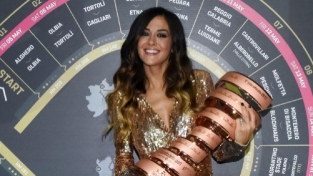 Giorgia Palmas, madrina del Giro del Centenario.