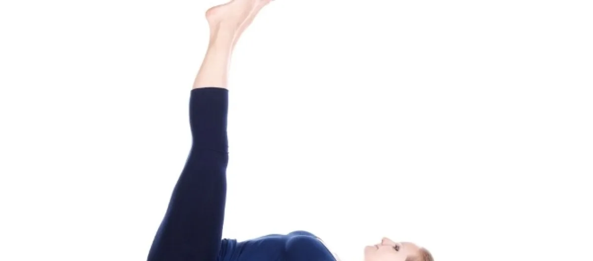 Raised Feet Pose (Uttanpadasana): How To Practice, Benefits And Precautions  | TheHealthSite.com