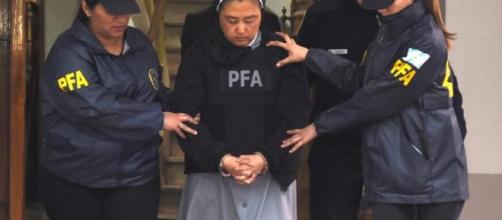Abusi sui minori: Kosaka Kumiko arrestata