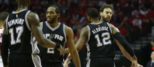 No Parker, no problem for Spurs in Game 3 - San Antonio Express-News - mysanantonio.com