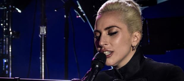 Lady Gaga concert - piano - CC BY Lady Gaga concert - piano - CC BY
