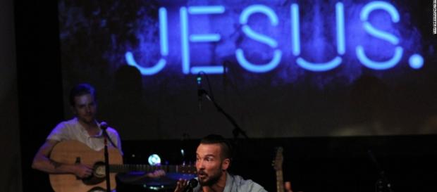 Millennials leaving church in droves, study says - CNN.com - cnn.com Millennials leaving church in droves, study says - CNN.com - cnn.com