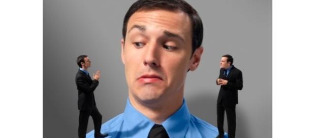 Parlare tra sé e sé è roba da matti? - Focus Parlare tra sé e sé è roba da matti? - Focus