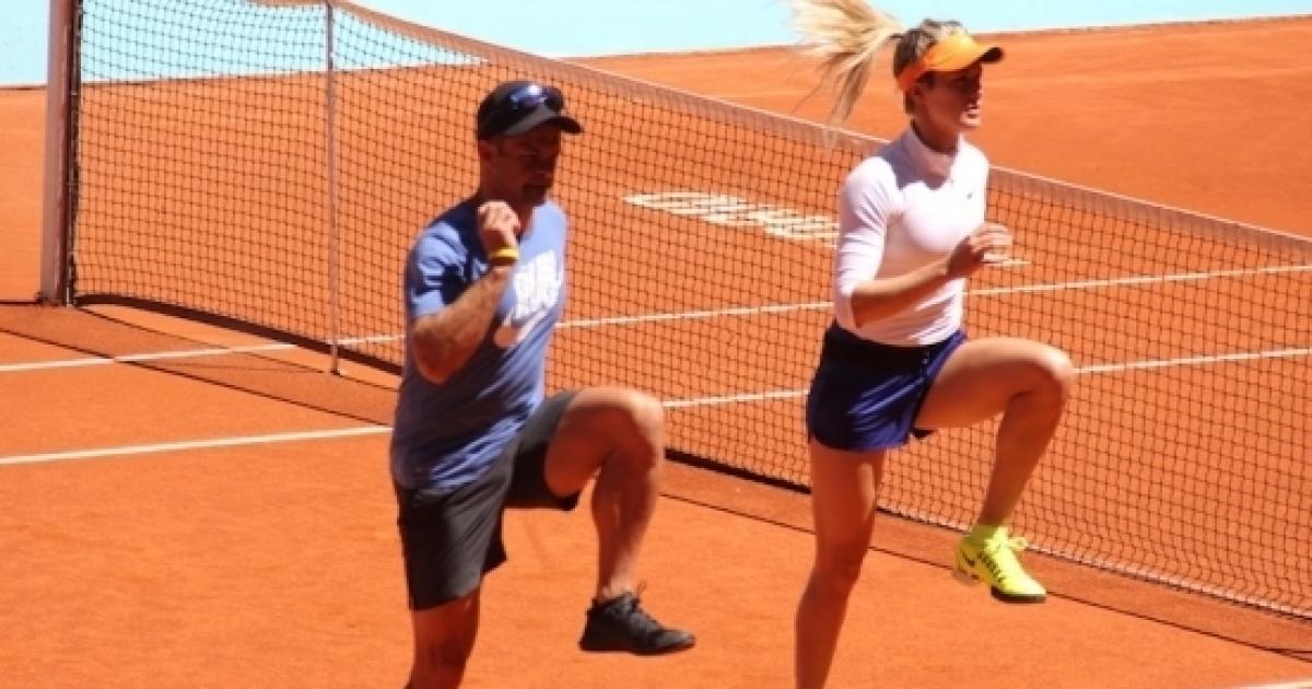 Kuznetsova the clay court veteran has too much for Eugenie Bouchard