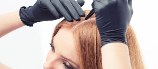 Cómo teñirse el pelo en casa » L'Oreal - Peinados - loreal-paris.es