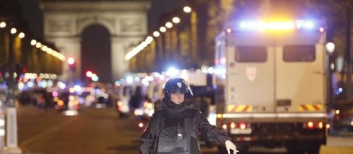 Geopoliting - Francia confirma la tendencia suicida de Europa