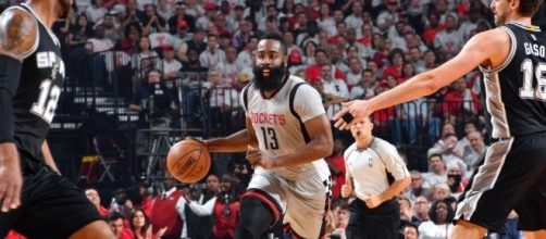 Houston Rockets stay true to up-temp identity in Game 4 conquest ... - nba.com