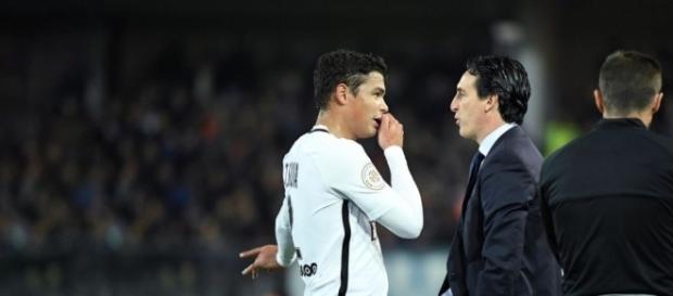 PSG : entre Thiago Silva et Emery, le courant ne passe plus - Le ... - leparisien.fr PSG : entre Thiago Silva et Emery, le courant ne passe plus - Le ... - leparisien.fr