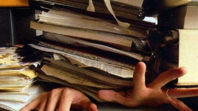 La burocrazia, un macigno sulla strada dello sviluppo