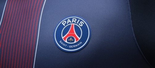 Club : Le PSG officialise le maillot domicile 2016/2017 | CulturePSG - culturepsg.com