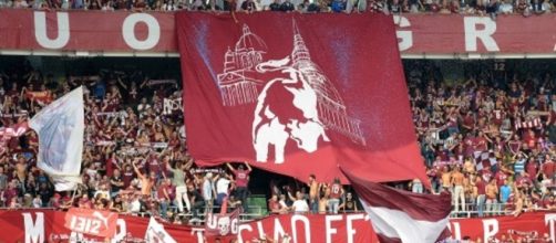 I tifosi del Torino osannano Belotti.