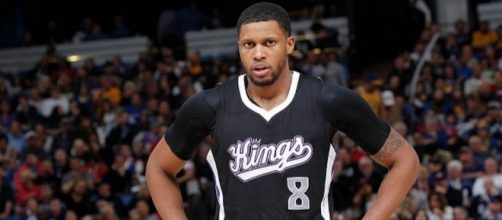 Rudy Gay will decide to test out his options as an NBA free agent. [Image via Blasting News image library/nbalead.com]