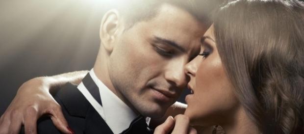 As mulheres se sentem atraídas naturalmente por determinados tipos específicos de homens As mulheres se sentem atraídas naturalmente por determinados tipos específicos de homens