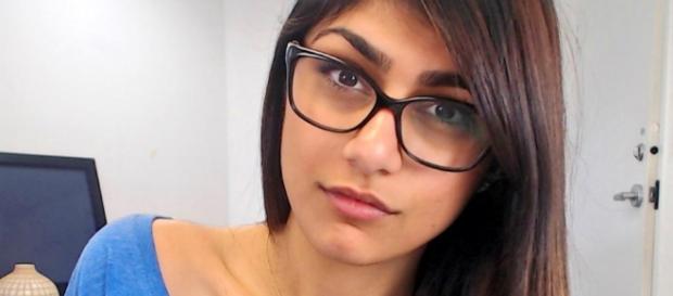 Mia Khalifa, a atriz nasceu no Líbano, mas se mudou para os EUA em 2000. Mia Khalifa, a atriz nasceu no Líbano, mas se mudou para os EUA em 2000.