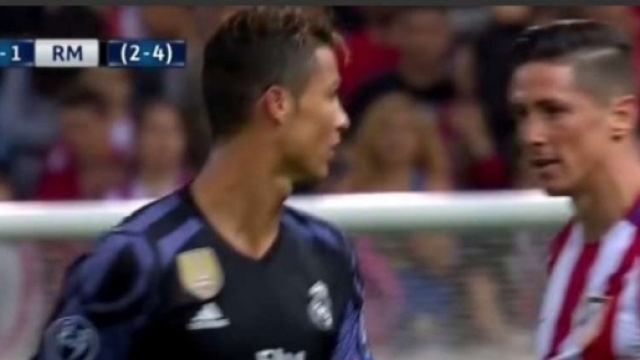 Ronaldo et Torres, le clash dans un match enflammé