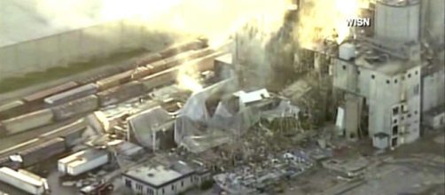Crews look for 2 workers after fatal blast at Wisconsin mill - New ... - newmilfordspectrum.com