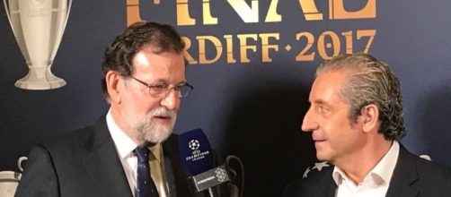 Mariano Rajoy entrevistado en la final de la Champions en Cardiff