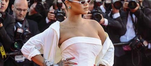 Rihanna criticata per qualche chilo di troppo - corriere.it