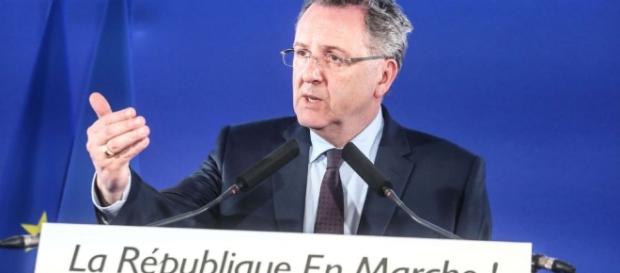 Anticor : Pourquoi Richard Ferrand doit démissionner Anticor : Pourquoi Richard Ferrand doit démissionner