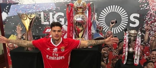 Ederson deixou o Benfica rumo ao City Ederson deixou o Benfica rumo ao City