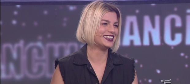 Gossip: Emma Marrone si dichiara sui social network. Gossip: Emma Marrone si dichiara sui social network.