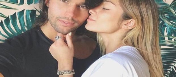 Luca Onestini e Soleil Sorgè nella bufera Luca Onestini e Soleil Sorgè nella bufera