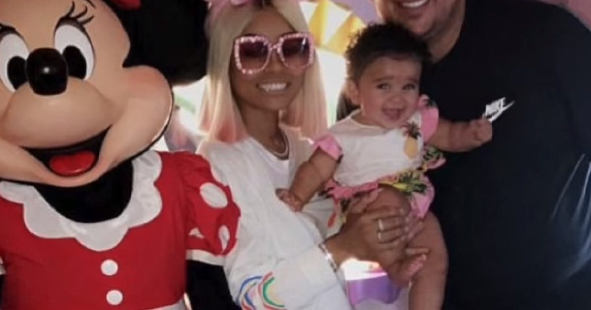 Rob Kardashian, Blac Chyna Celebrate Father’s Day With Dream(01)
