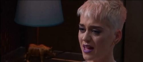 Katy Perry gets raw and emotional in a recent livestream video (image YouTube screen grab)