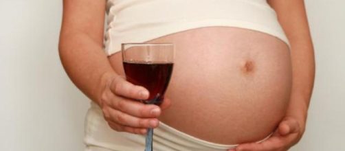 Não há consenso entre os especialistas sobre doses seguras de álcool durante a gravidez